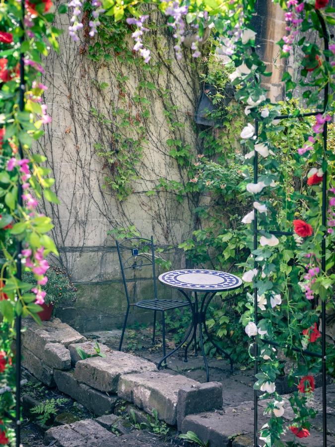 The Wonderland Townhouse - Alice In Wonderland 7Bdr Home 바스 외부 사진