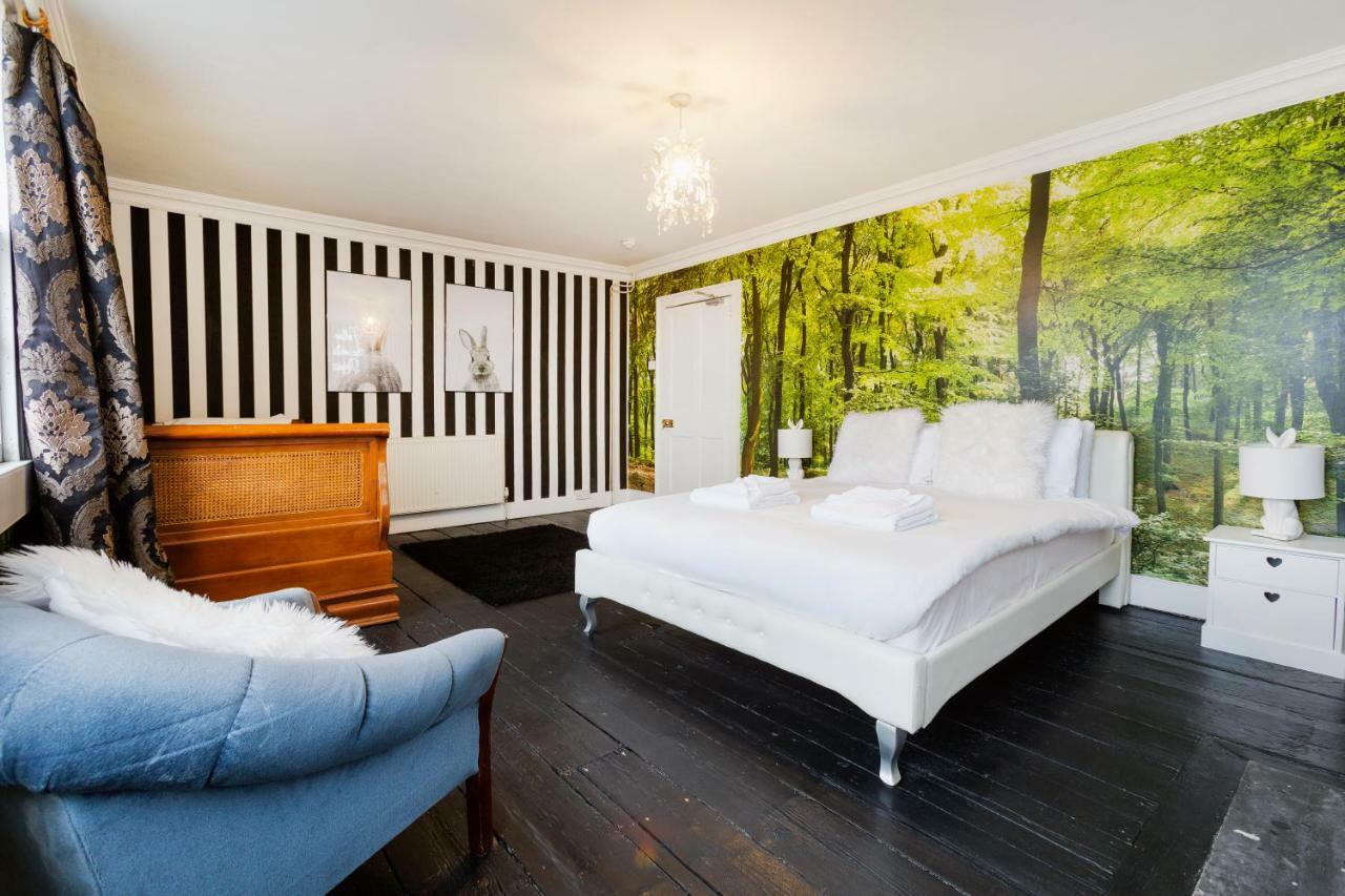 The Wonderland Townhouse - Alice In Wonderland 7Bdr Home 바스 외부 사진