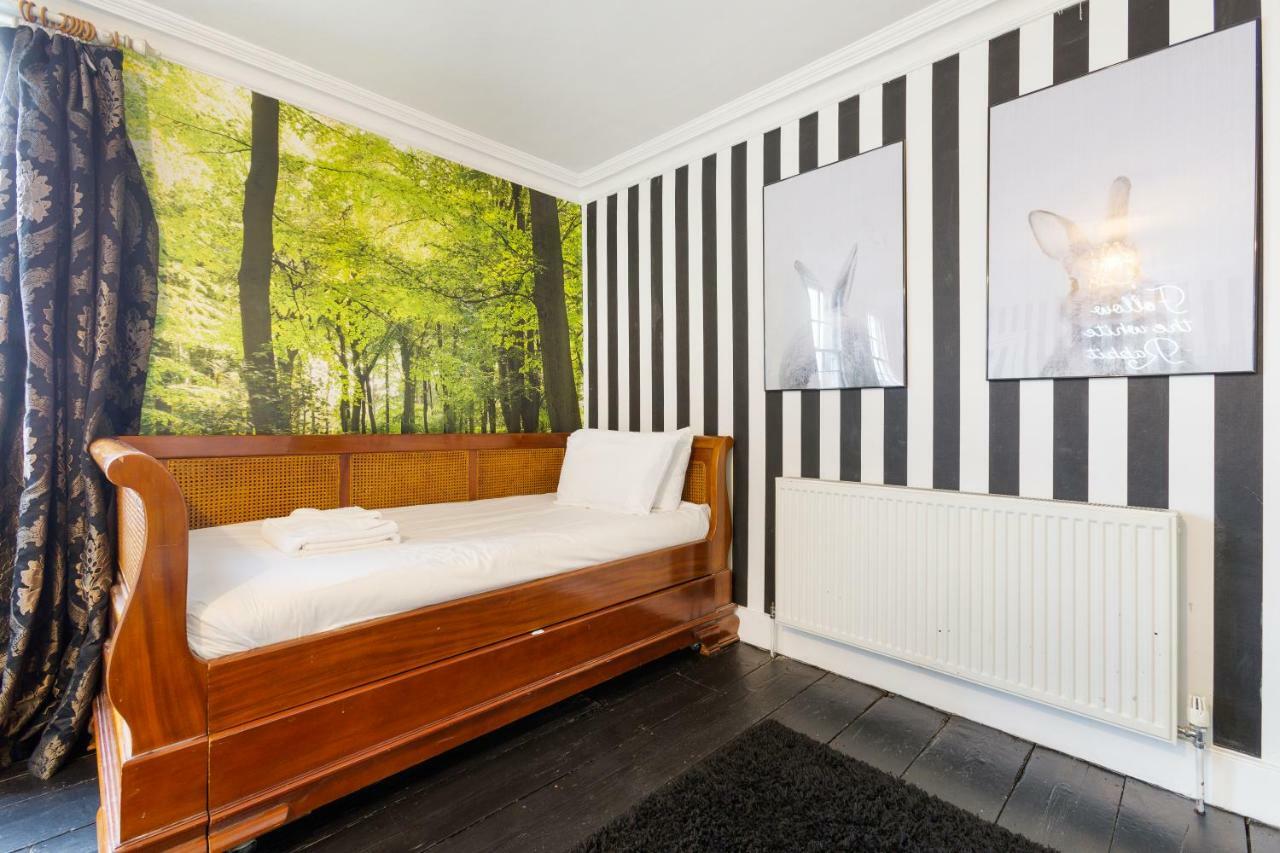 The Wonderland Townhouse - Alice In Wonderland 7Bdr Home 바스 외부 사진